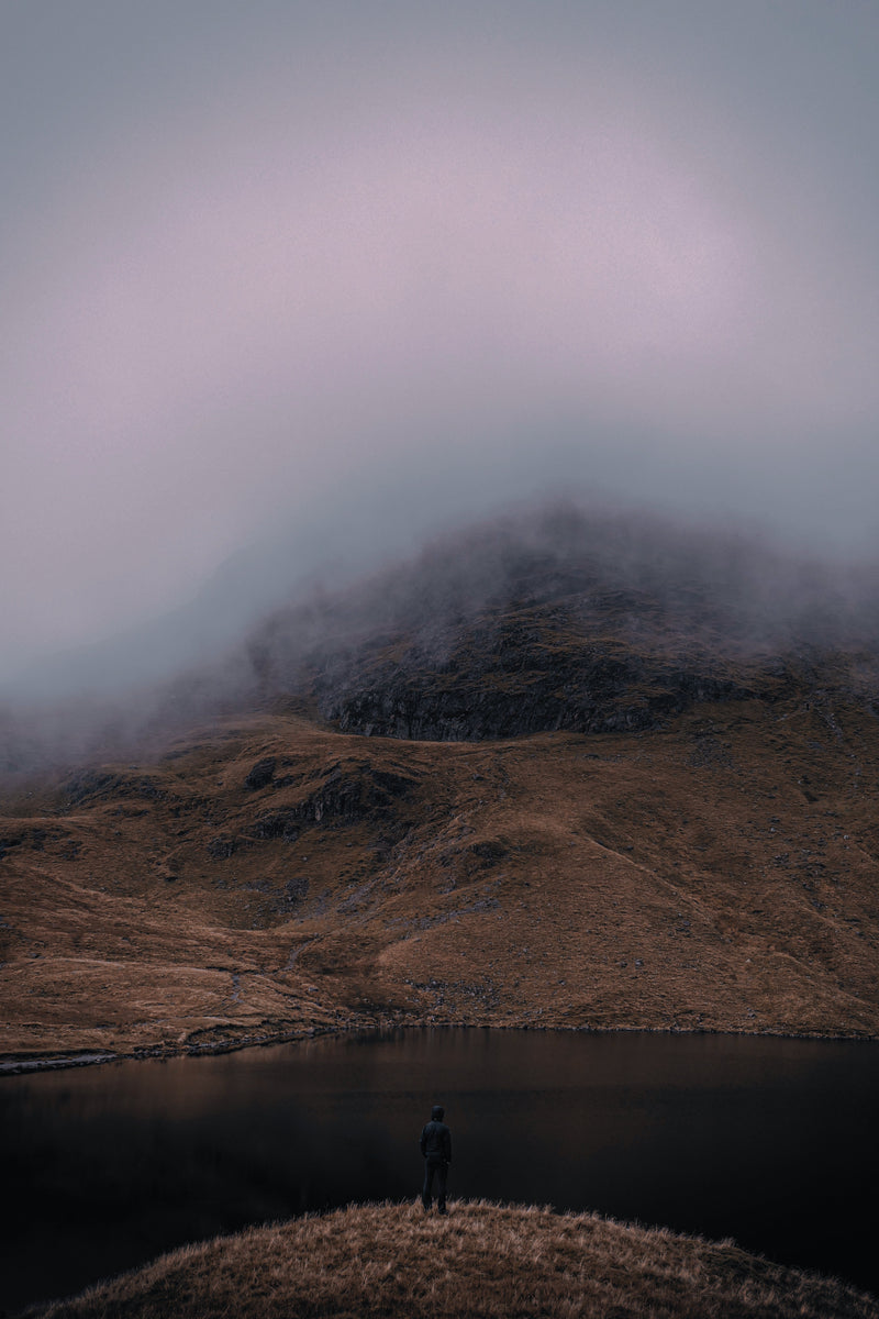 Hiking in Low Cloud: How to Navigate Poor Visibility on the Hills